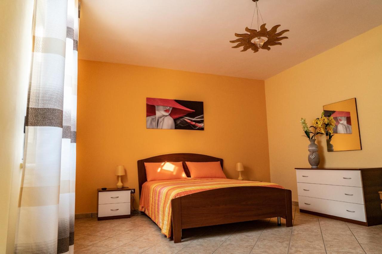 B&B Salerno サルノ エクステリア 写真