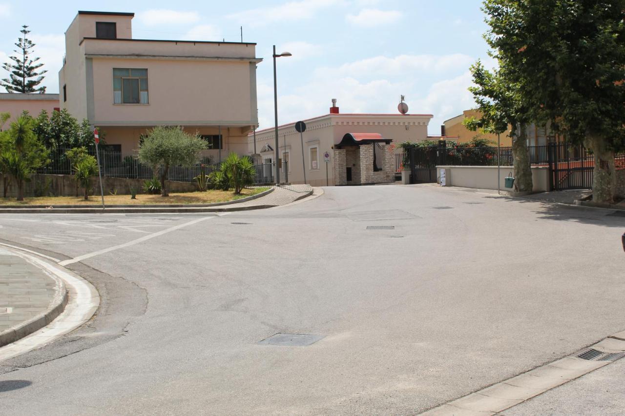 B&B Salerno サルノ エクステリア 写真