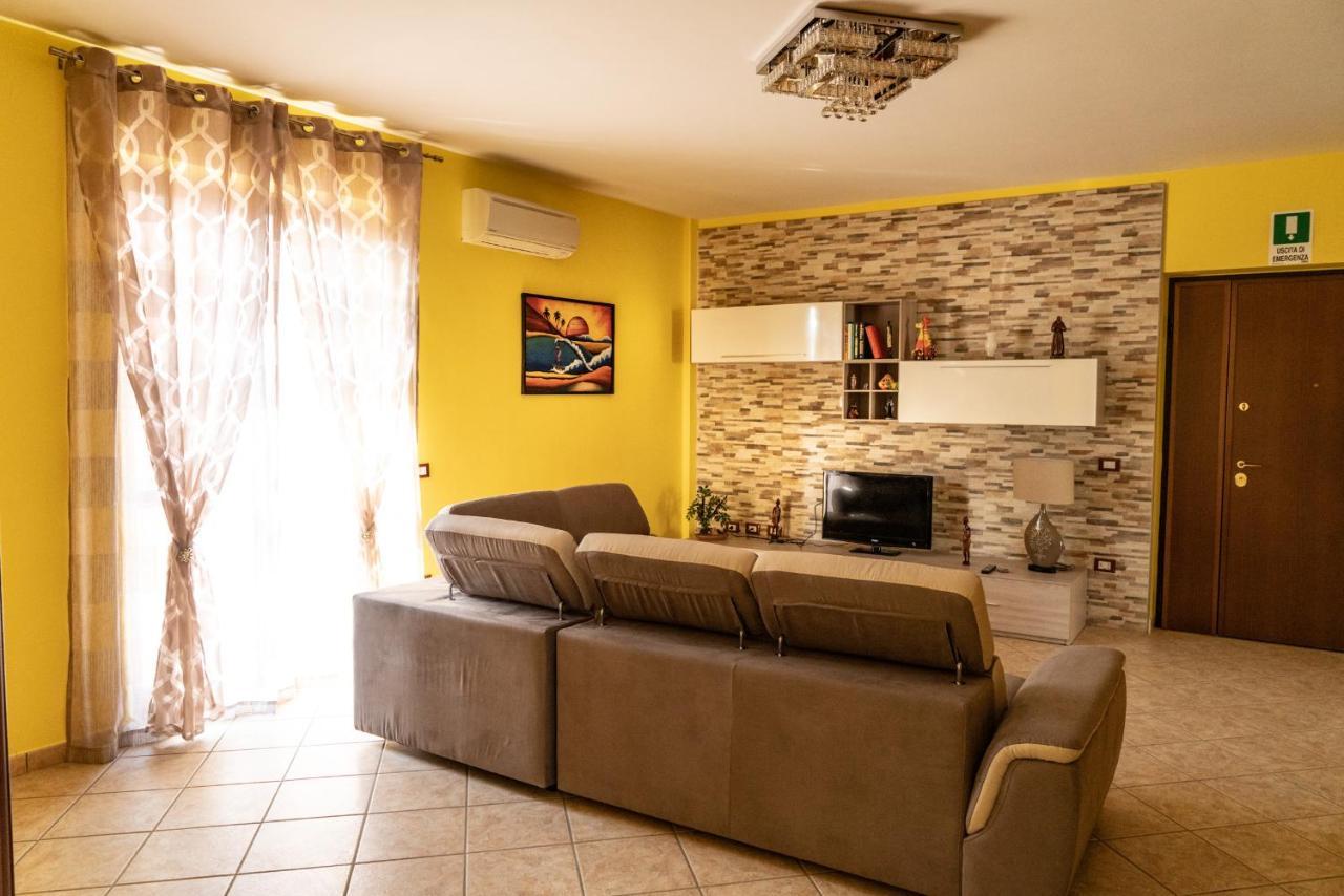 B&B Salerno サルノ エクステリア 写真