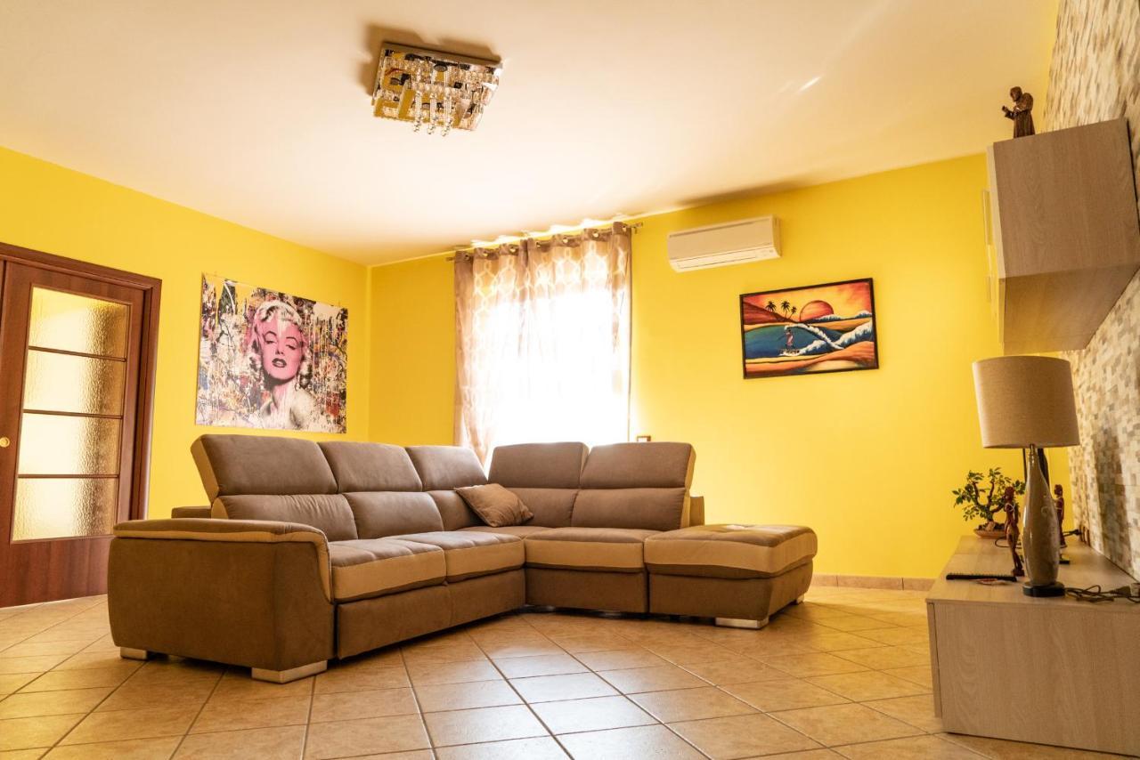 B&B Salerno サルノ エクステリア 写真
