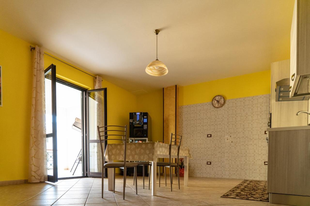 B&B Salerno サルノ エクステリア 写真